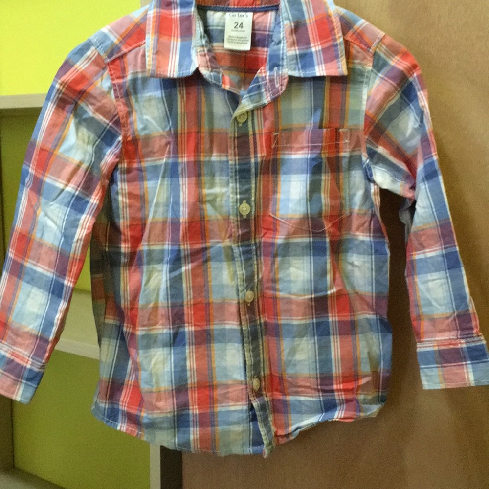 🐳5/$10 Carter’s little boy long sleeve shirt